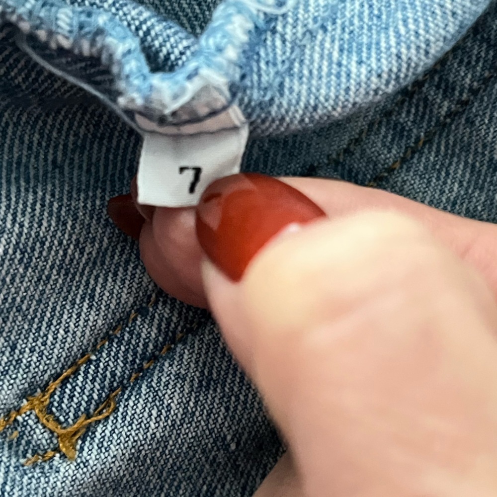 Vintage New Legends cropped fitted denim jacket - Picture 11 of 11